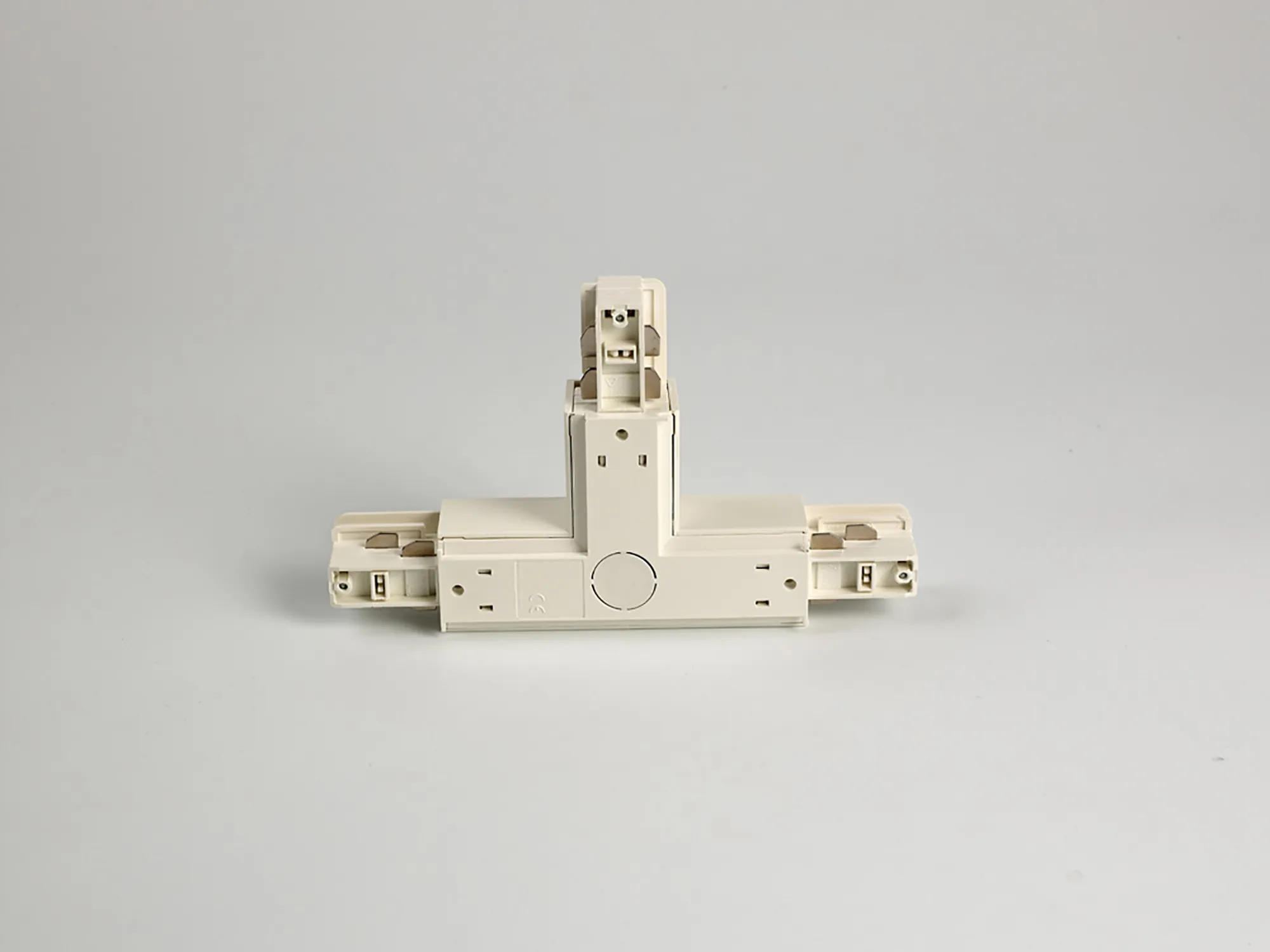 T Coupler With Feeding Option 3 Circuit Surface Mounted Track Earth Outside Left 555 1 1215 1  Eutrac 3 Circuit Surface-White